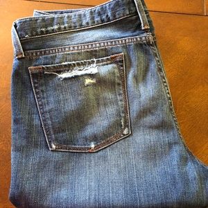 Banana Republic distressed skinny jeans 31p size